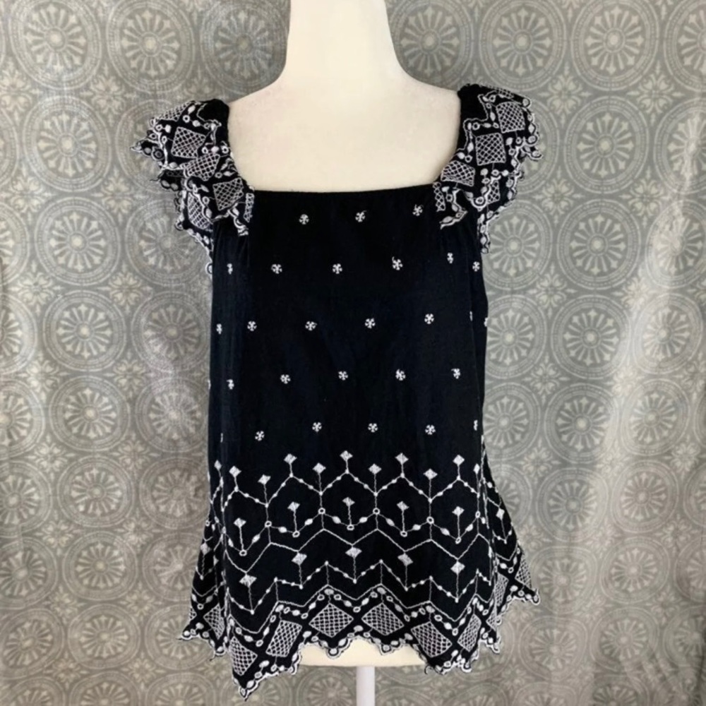 Old Navy Black Top With White Embroidery